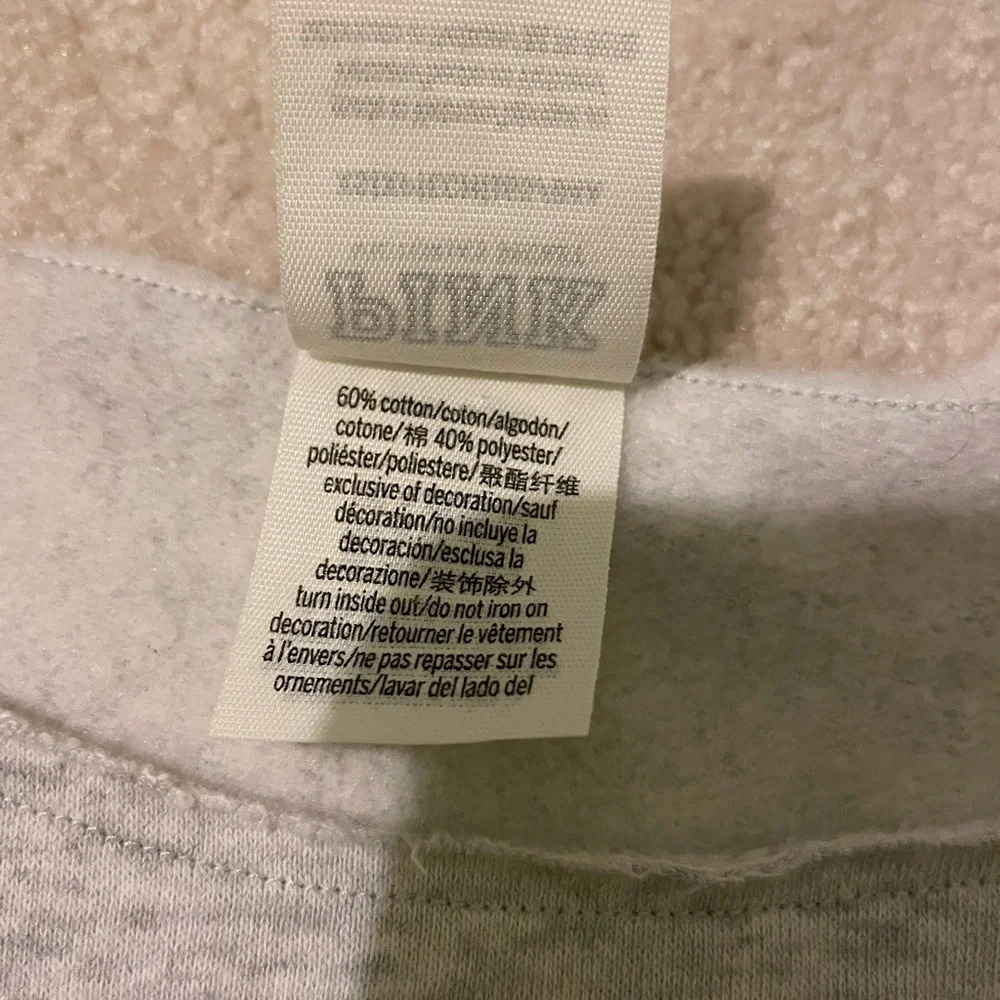 Vs pink rhinestone bling cropped sweatshirt X-small NWOT - Picture 6 of 7